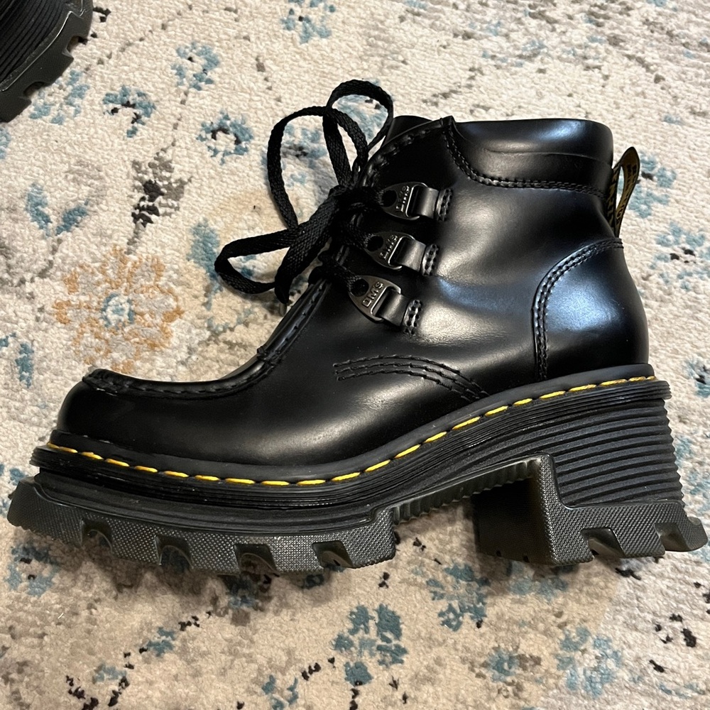 Dr. Martens Black Corran 3-Eye Atlas Leather Heeled Boots - Picture 8 of 17
